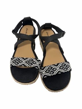 Eddie Bauer Black & White Wedge Espadrille Strappy Sandals - Like New - 8.5